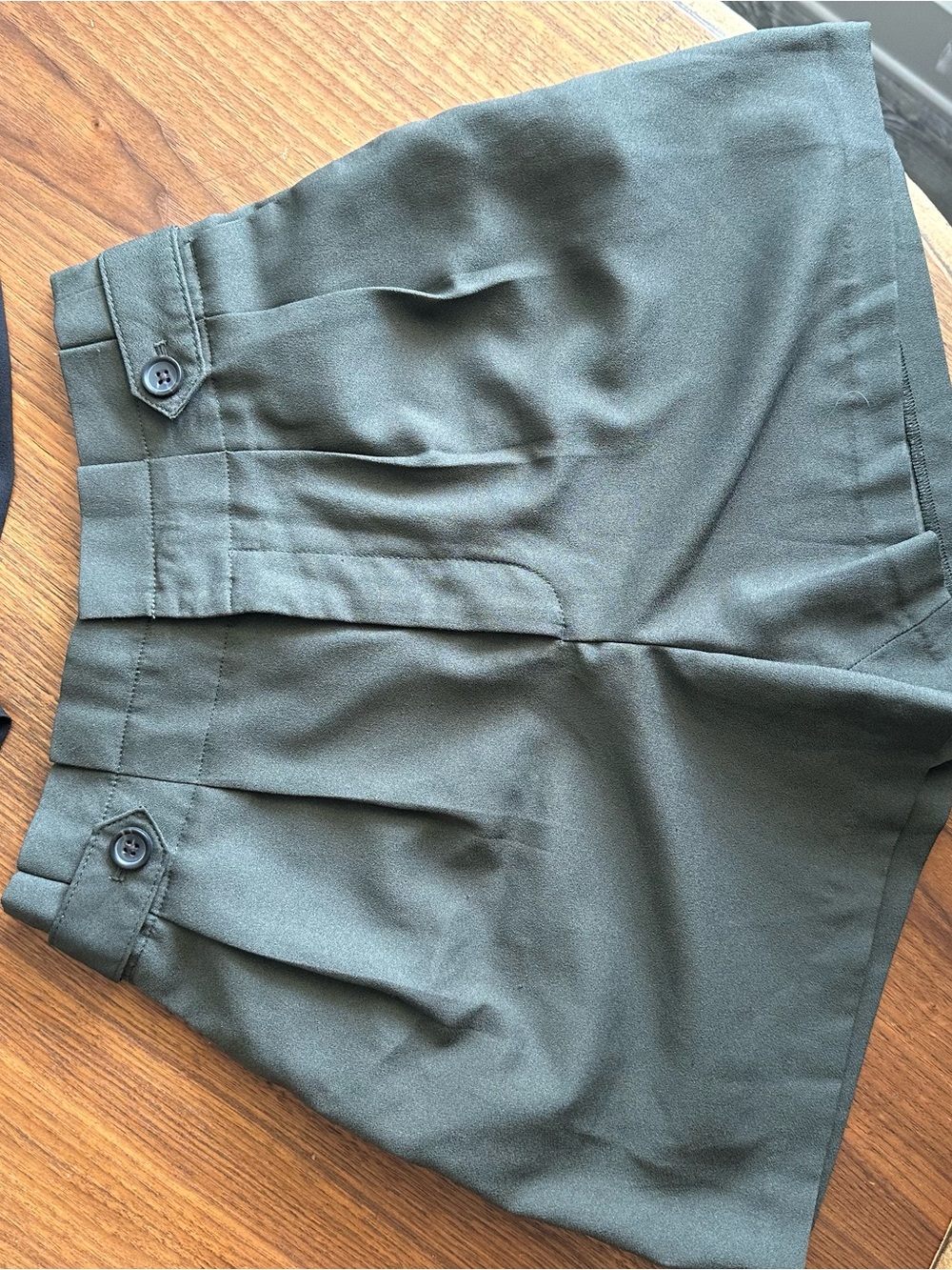 Lot of 3 Banana Republic Chino Shorts Trio - Tan, Olive & Black - Picture 5 of 8